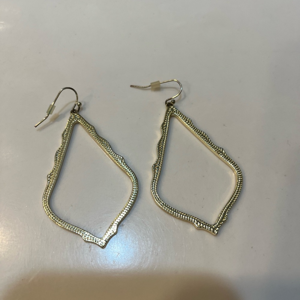 kendra scott earrings